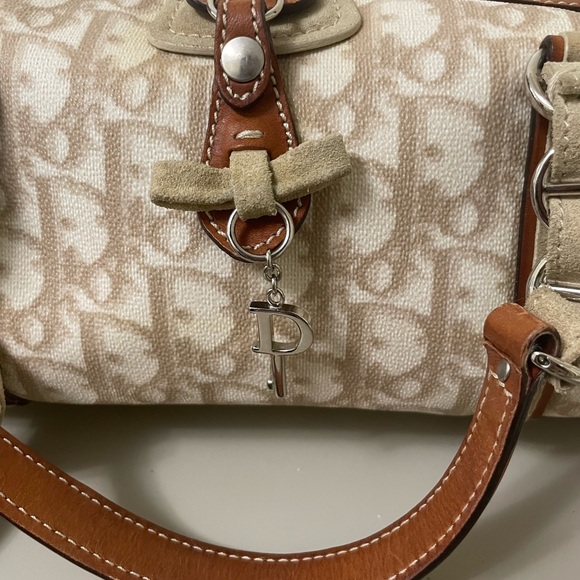 Dior Beige and Brown Shoulder Bag - Picture 4 of 10